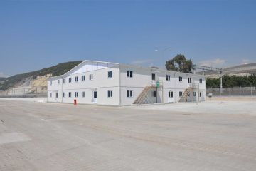 Edifícios Pré-fabricados Galerias